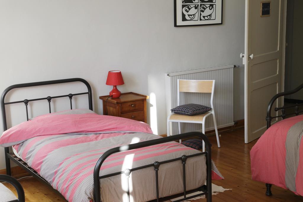 Bed and Breakfast La Bonne Ecole Les Landes-Genusson Номер фото